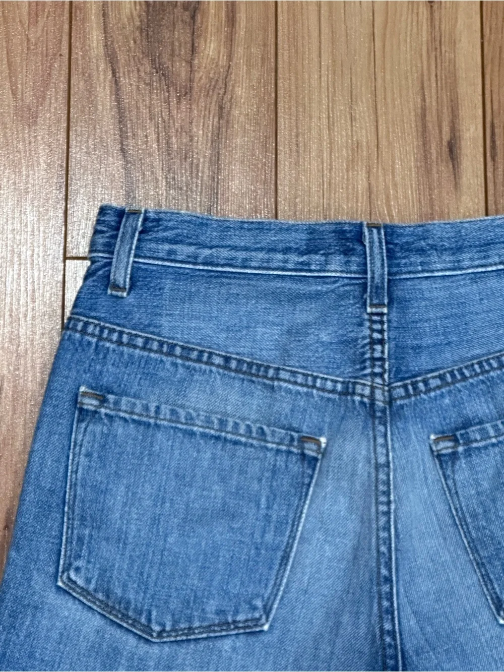 J BRAND Joan High-Rise Blue Denim Women’s Shorts Size 26 - Picture 9 of 16
